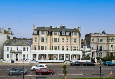 Marine Parade, Claydon Court, BN11 - Photo 2