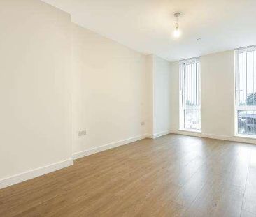 Royal Winchester House, Bracknell, RG12 - Photo 3