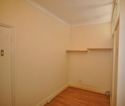 One Bedroom House to rent in London - Photo 1