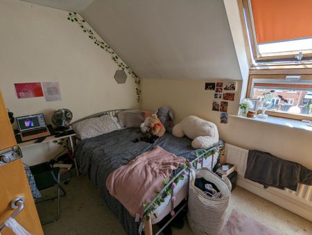 4 bedroom townhouse to rent - Photo 4