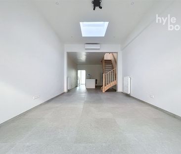 Gerenoveerde 3 slaapkamer woning in het centrum van de stad - Photo 6