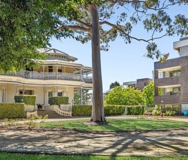 Summer Hill - Photo 3