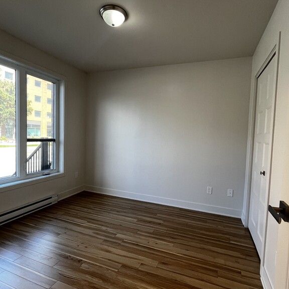 APPARTEMENT 4 1-2+BALCON+PARKING OPTION - Photo 1