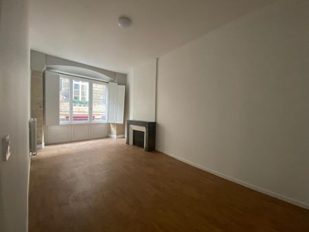 Location Appartement 5 pièces 167m² BORDEAUX 33000 - Photo 2