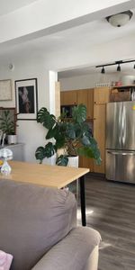 3 ½ chaleureux au cœur du Vieux-Longueuil — Jardin partagé + stationnement disponible - Photo 3