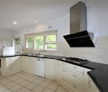 Bushlands Ave, Gordon NSW 2072 - 4 beds house for Rent, $1400 per w... - Photo 4