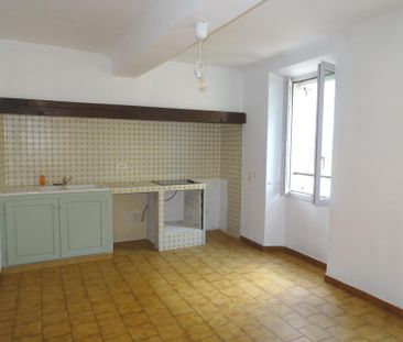 Location Appartement 2 pièces 41m² MONTAUROUX 83440 - Photo 1