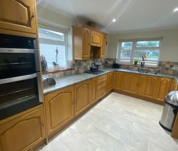 St. Issey, Wadebridge, PL27 - Photo 4