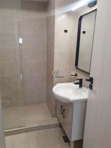 Apartament trei camere bloc nou Exercitiu Stadion, mobilat si utilat complet - Fotografie 5