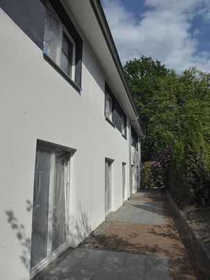 Neubau !! Exklusives 5 Zimmer Endreihenhaus mit Gartenanteil ( ca.100m²) in Norderstedt-Glashütte zu vermieten !! - Foto 1