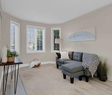 For Lease - 47 Holly Meadow Road Unit# Main, Barrie, Ontario - Photo 1