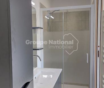 Appartement Berre L Etang 2 pièces avec terrasse, - Photo 2