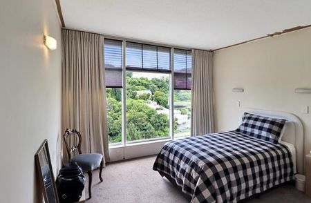 Apartment Living - Photo 2