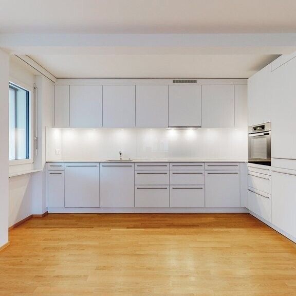 Vous cherchez un appartement récemment rénové dans un emplacement central? - Foto 1