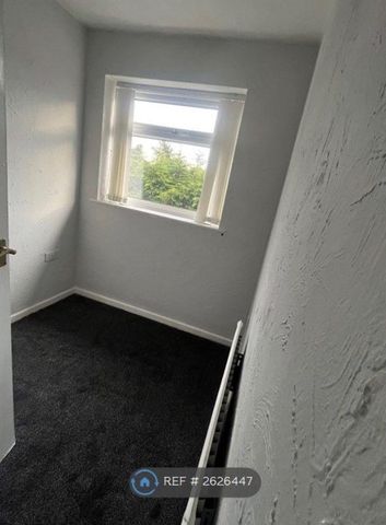3 Bed Detached House, Middleton Road, LS10 - Photo 5