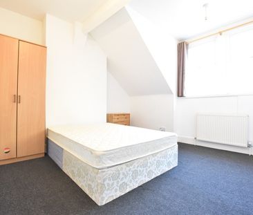 1 Bed Flat, Crescent Road, LU2 - Photo 4