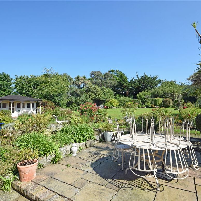 Shirley, Ballinclea Rd, Killiney, County Dublin - Photo 1