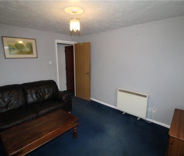 Rosamund Close, South Croydon, Surrey, CR2 7EW - Photo 4