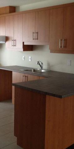 Logement 4 1/2 1er étage à louer à Cowansville - Photo 1