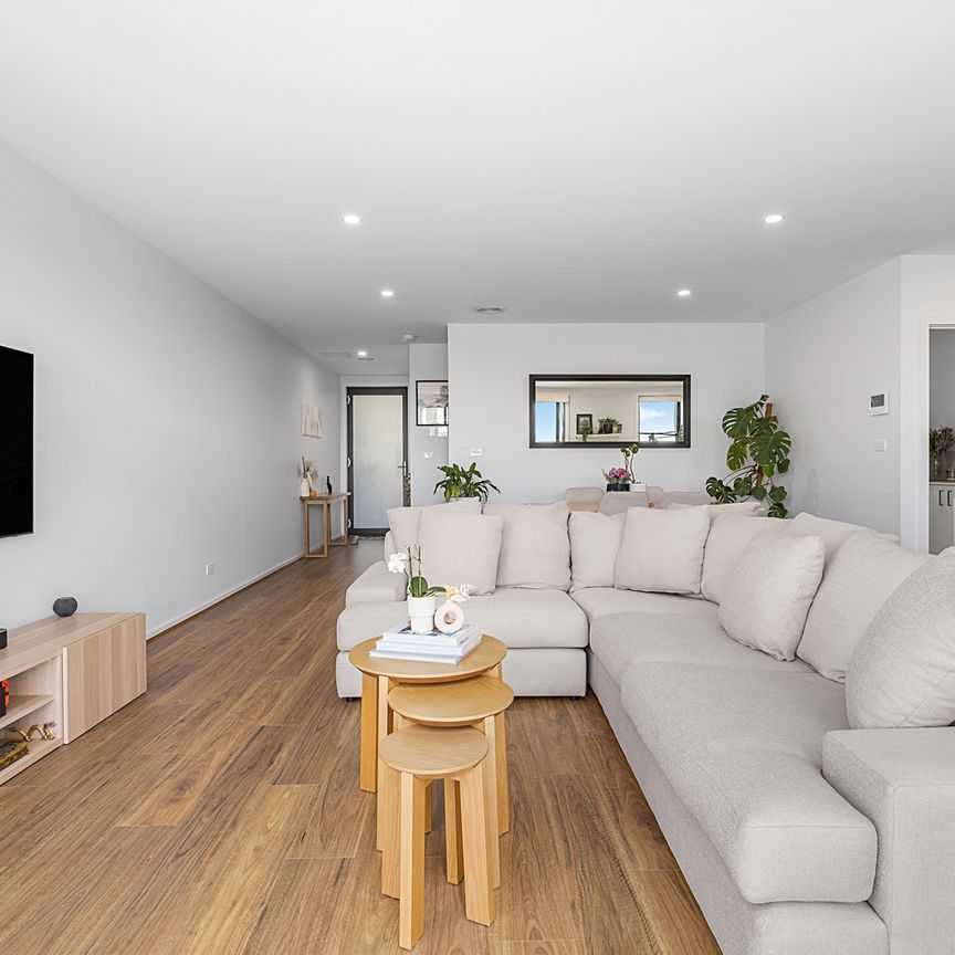 Light-Filled Modern Townhome in Denman Prospect - Photo 1