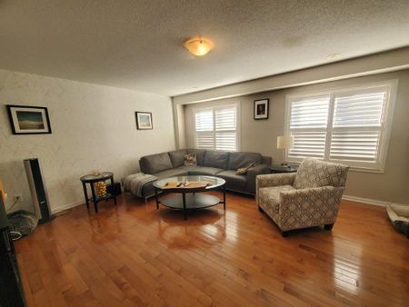 For Lease - 68 Lathbury Street, Brampton, Ontario - Photo 3