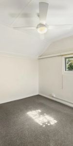 Unit 4/33 Creer Street, - Photo 3