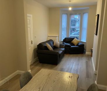 64 Surrey Street, Lisburn Road, Belfast, BT9 7FS - Photo 1