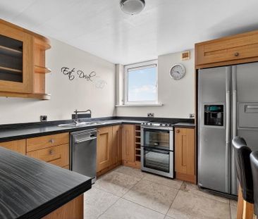 Moveen House, Moveen House, Belfast, BT10 0EF - Photo 4