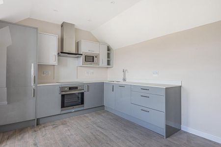 1 bedroom flat to rent - Photo 2