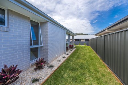 5 Mermaid Drive, Sandy Beach - Photo 3