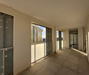 Location Appartement 4 pièces 81m² MONTPELLIER 34000 - Photo 6