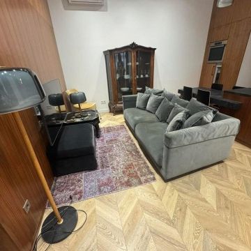 V. kerület Arany János utca - Fotó 1