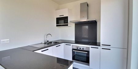 Appartement te huur in Ukkel voor € 1.380 met 2 slaapkamers - Foto 4