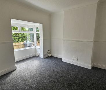 2 bedroom end of terrace house to rent - Photo 6