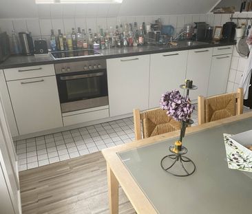 Attraktives, modernes Appartement mit Einbauküche! - Foto 4