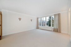 3 bedroom flat to rent - Photo 4