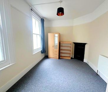 1 bedroom house of multiple occupation to rent - Photo 3