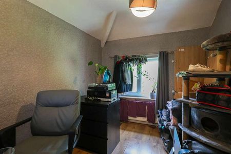 Kingsway, Bollington, SK10 - Photo 2