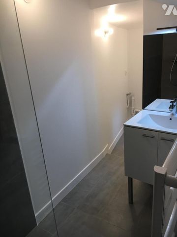 Studio d'environ 20m2 ORLEANS - Photo 4