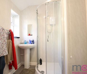 3 bedroom semi-detached house to rent - Photo 6