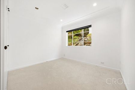 Renovated Home With Spectacular 180° Harbour & City Views - Photo 5