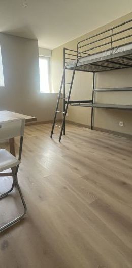 Location Appartement 1 pièce Meublé 24m² EGLETONS 19300 - Photo 1