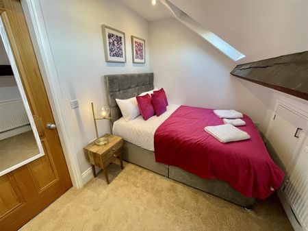 Bishopthorpe Road, York - Photo 5