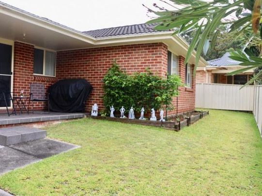 1/2 Marquis Close, Valentine NSW 2280 - Photo 1