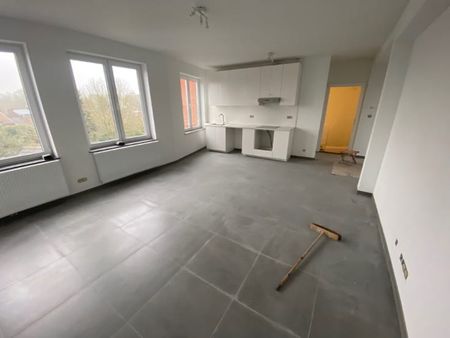 Appartement te huur - Photo 3