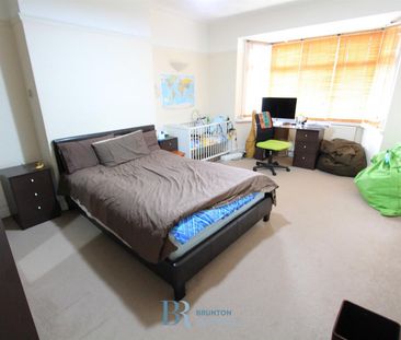 2 bed flat to rent in Benton Road, High Heaton, NE7 - Photo 2