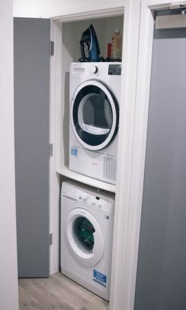 Bells Square, S1 - 1 room available - Photo 4