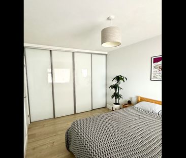 3 Bed Flat, Langdale Court, BN3 - Photo 5