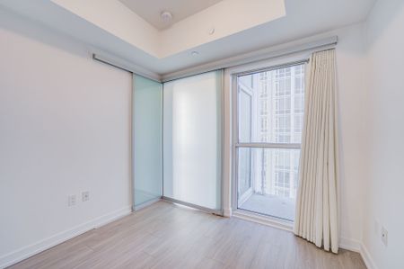 For Lease - 1 Yorkville Avenue Unit# 5003, Toronto, Ontario - Photo 2