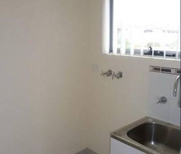 Quiet Villa Prime Location - Photo 5